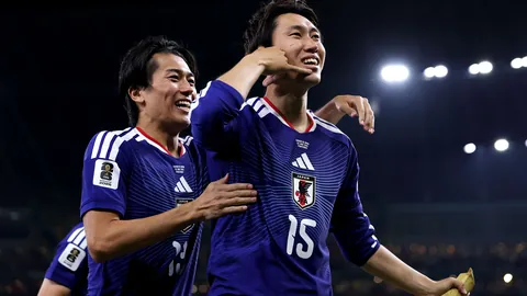 2026独家：铁人与铜梁龙巅峰对决，四强外援迎战五外援，张洪福向余望领衔登场